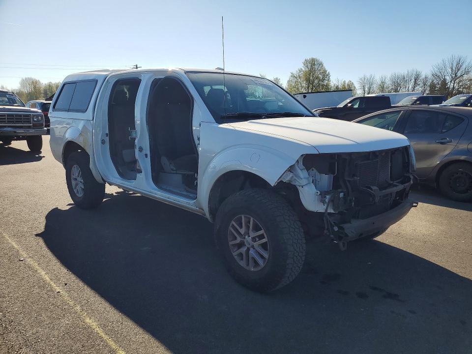 2016 Nissan Frontier SV