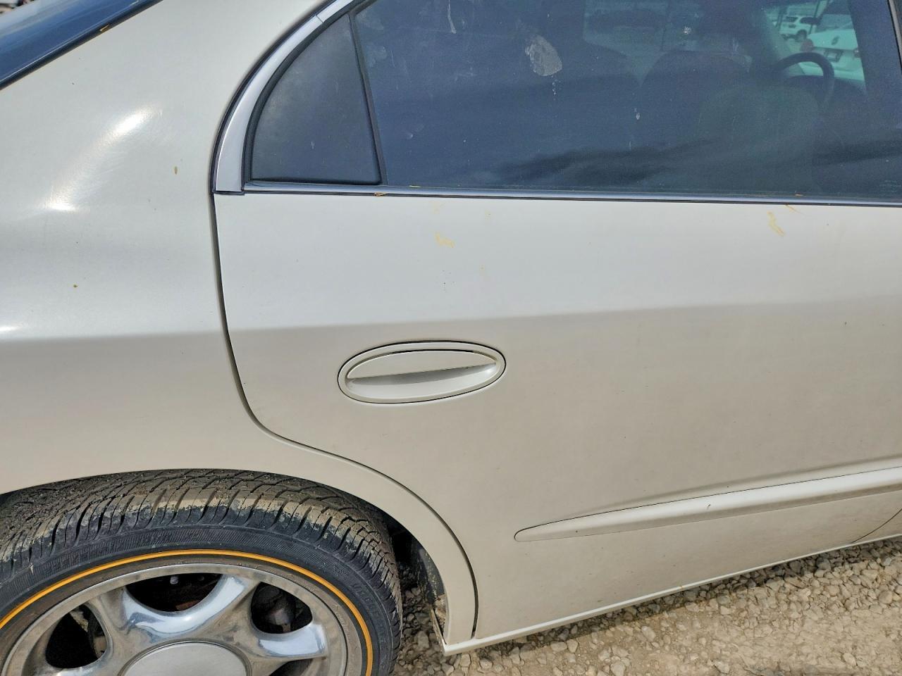 2003 Oldsmobile Aurora 4.0