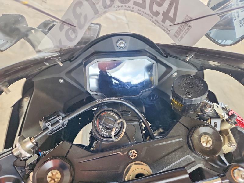 2022 Kawasaki ZX1002 Ninja