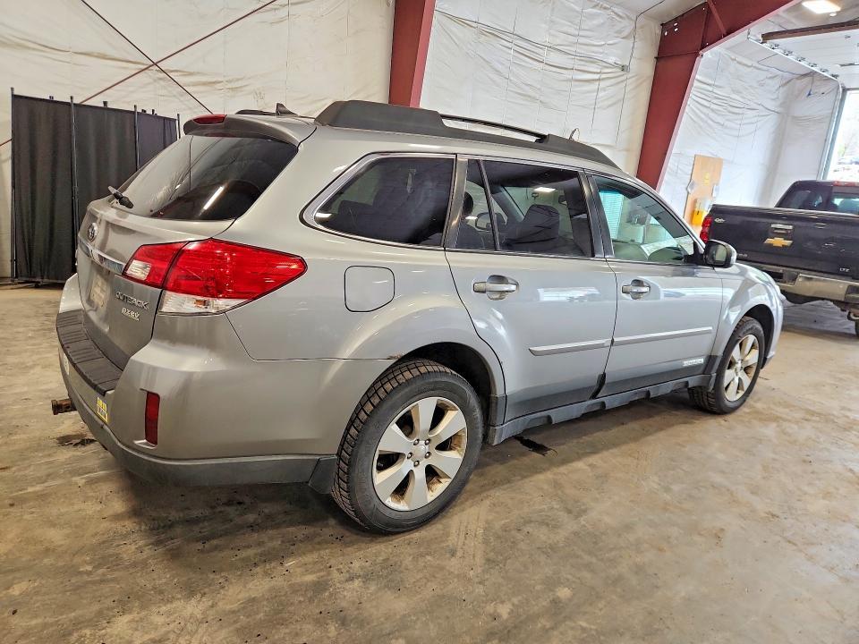 2011 Subaru Outback 2.5i Limited