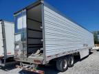 2016 Utility 53  Refrig