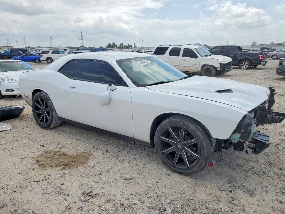 2016 Dodge Challenger sxt