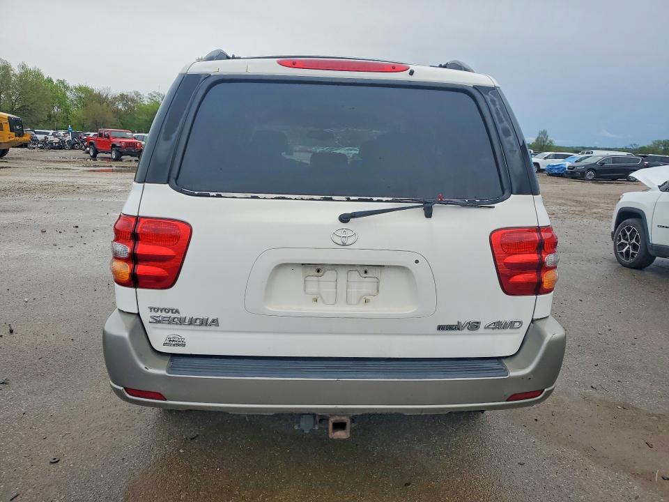 2003 Toyota Sequoia SR5
