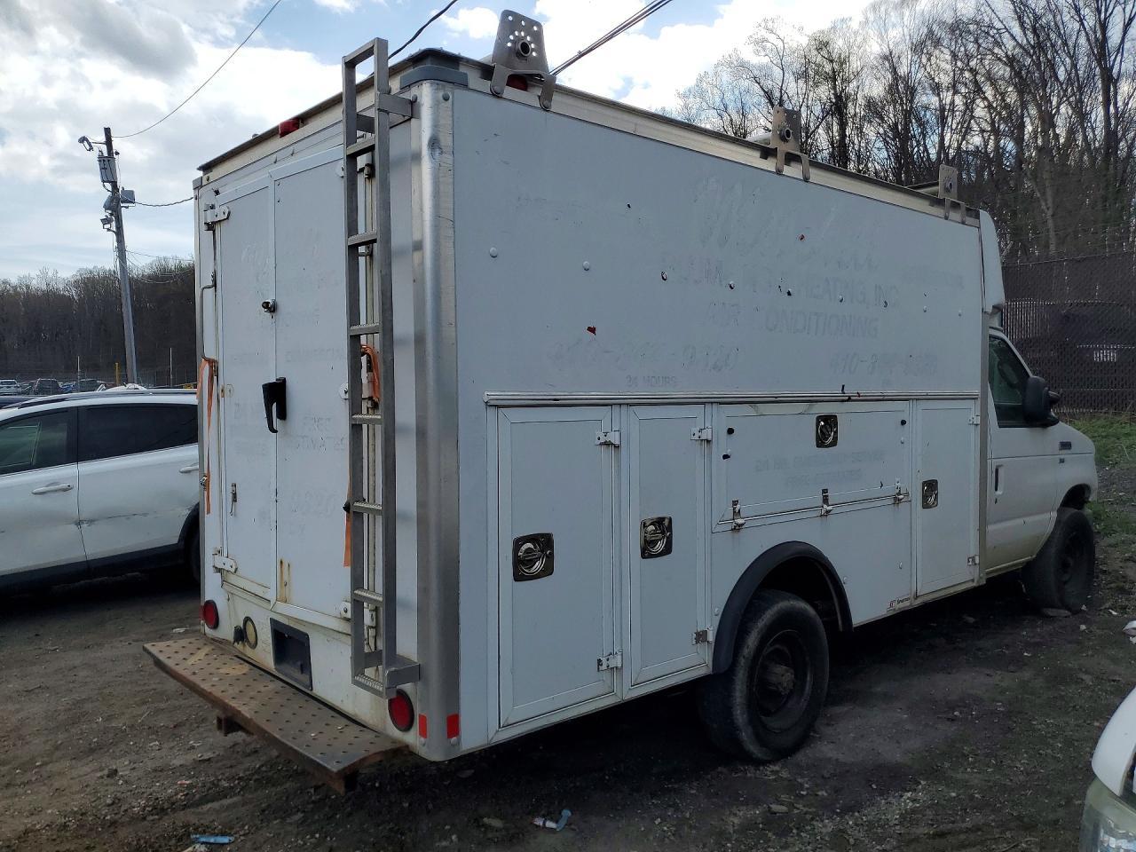 2013 Ford E350 Utility / Service Truck
