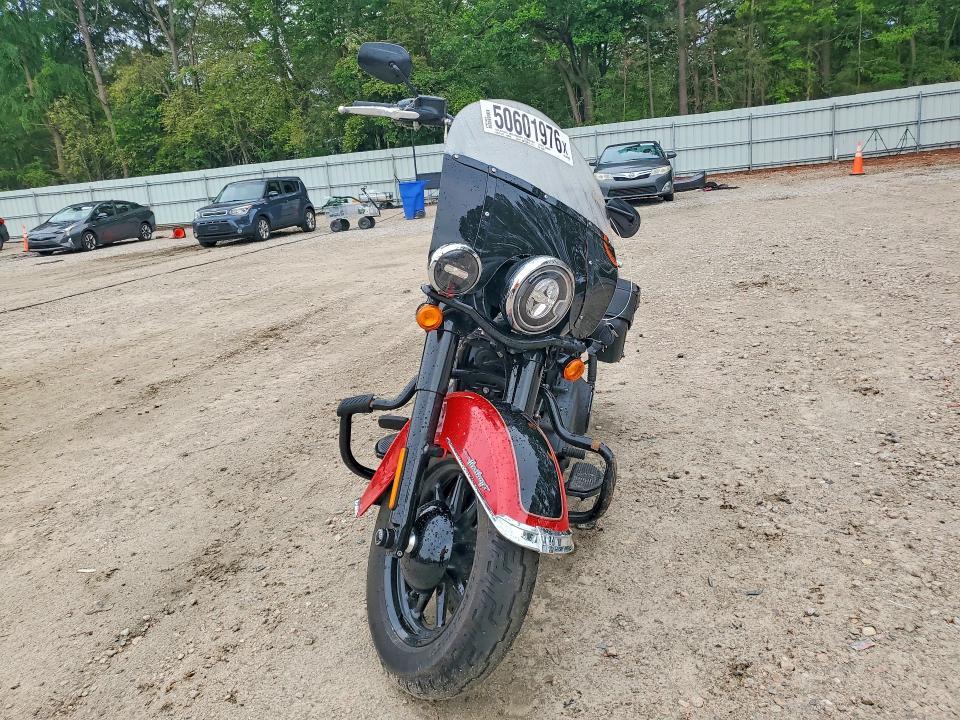 2022 Harley-Davidson Flhcs