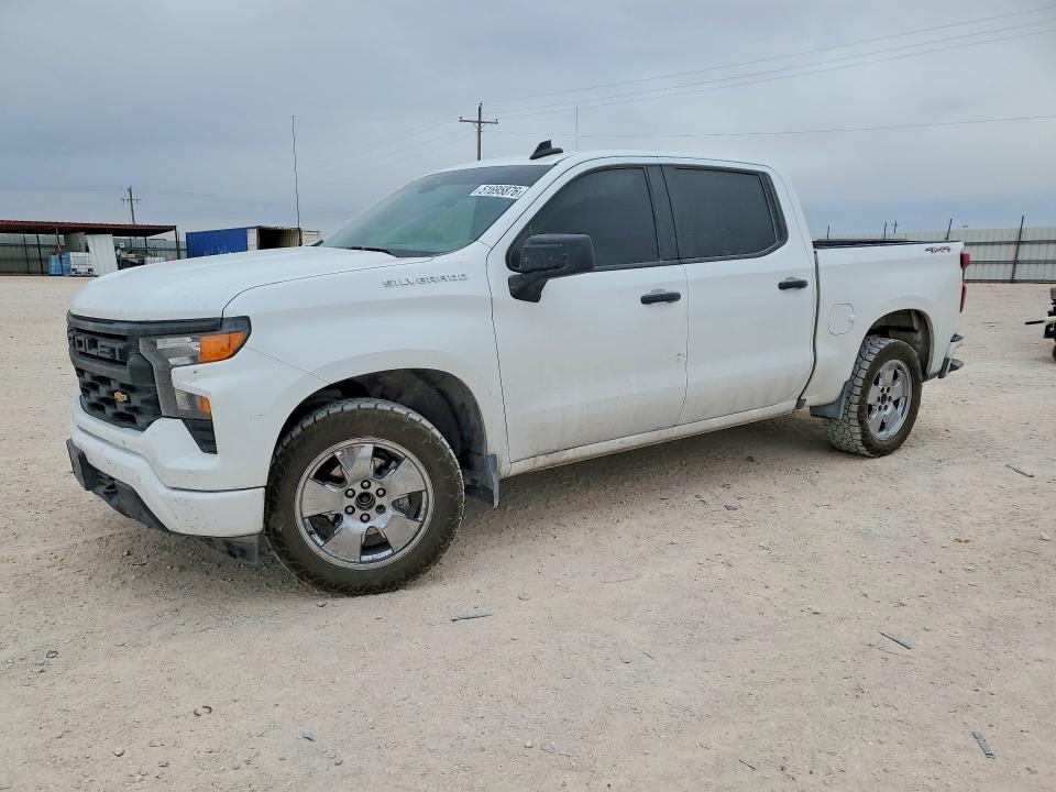 2024 Chevrolet Silverado K1500 Custom