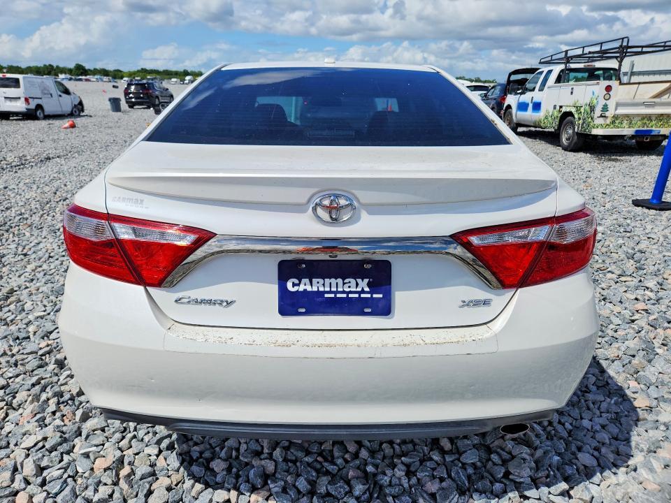 2017 Toyota Camry xse
