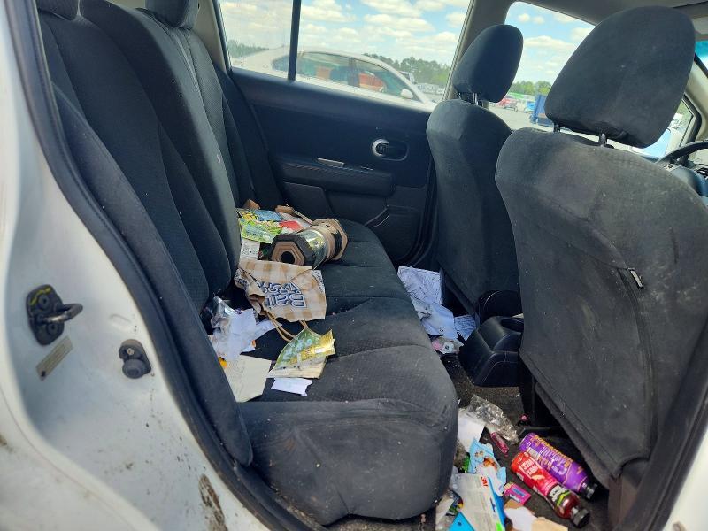 2012 Nissan Versa 1.8 s