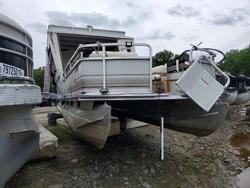 Salvage cars for sale from Copart Conway, AR: 2001 Sun Tracker Boat