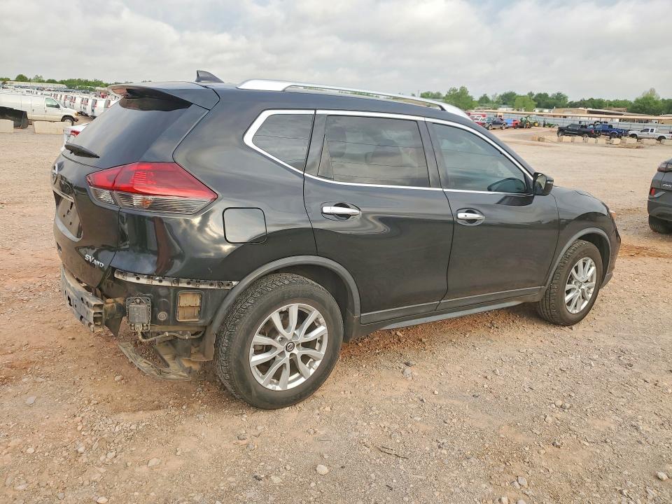 2019 Nissan Rogue sv