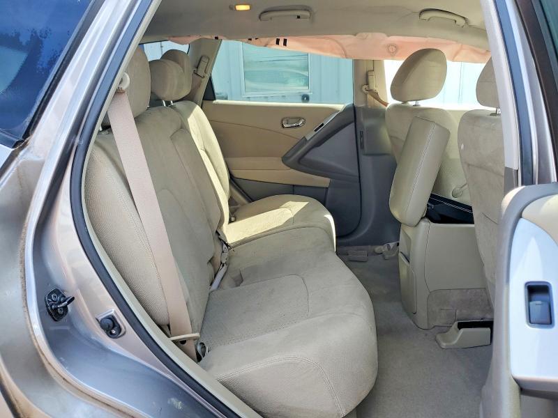 2012 Nissan Murano s