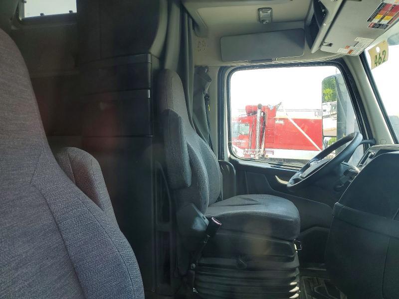2020 Volv O VNL Semi Truck