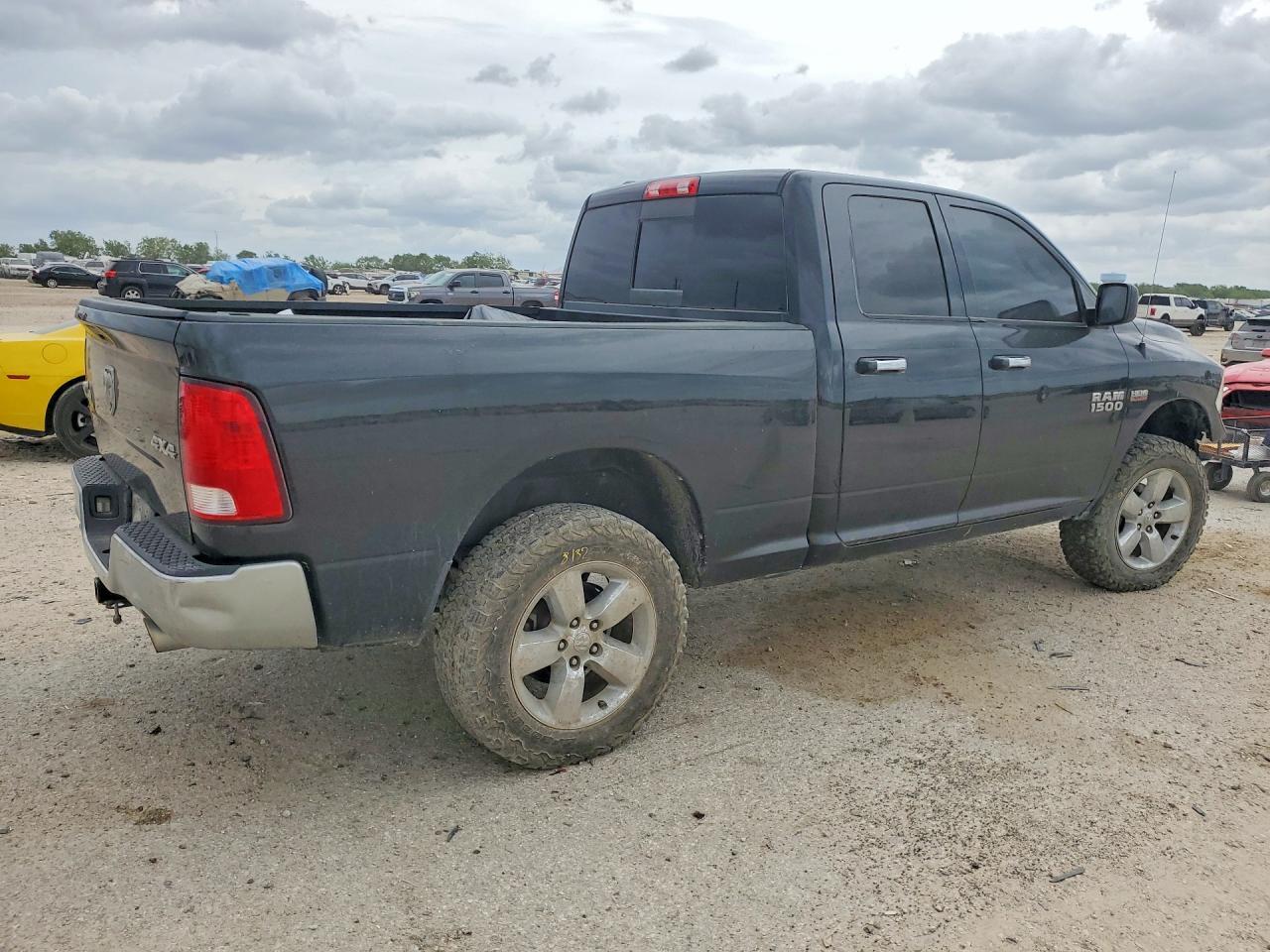 2016 Dodge RAM 1500 SLT