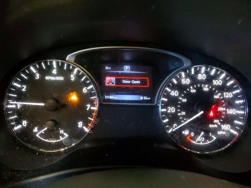 2017 Nissan Pathfinder sv