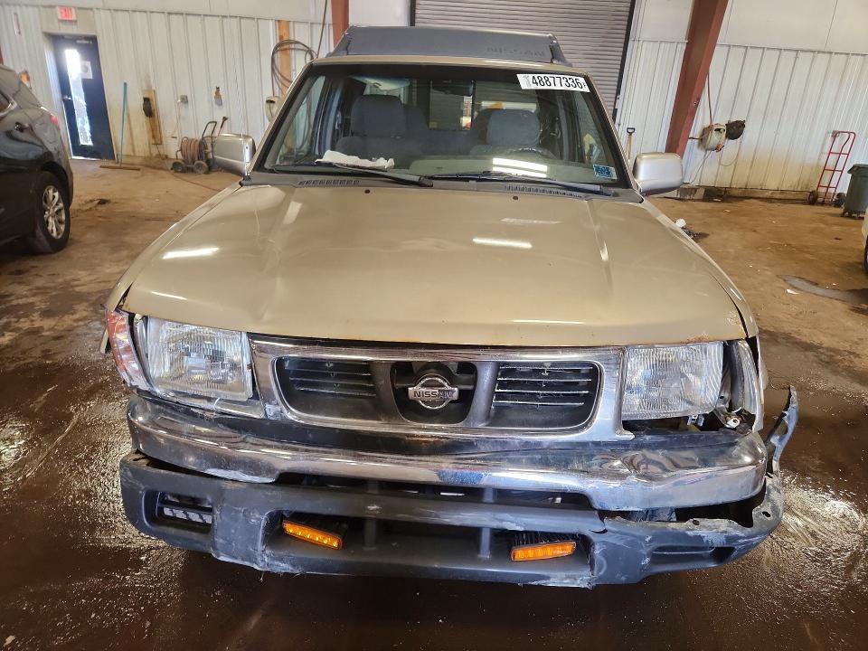 2000 Nissan Frontier XE