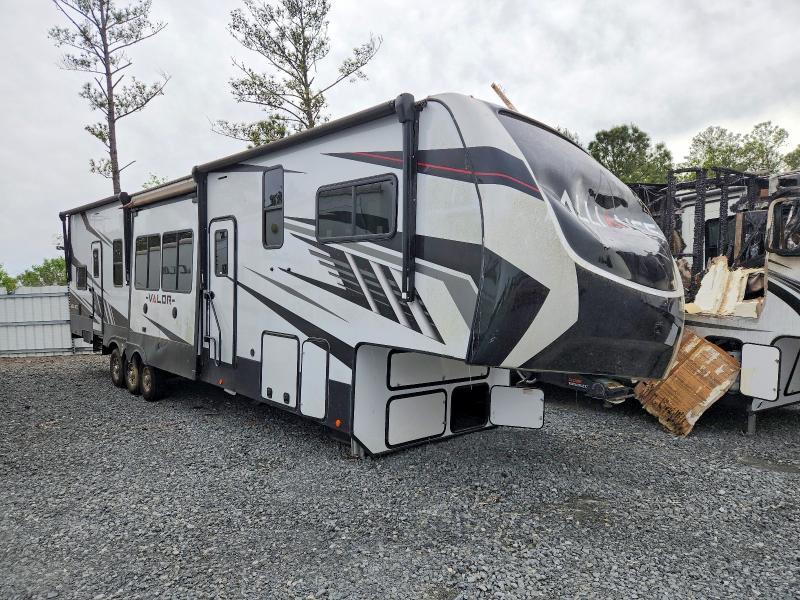 2022 Alliance Rv Valor Camper