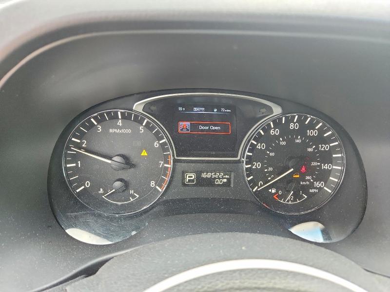 2015 Nissan Pathfinder sv