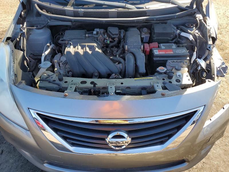 2012 Nissan Versa 1.6 s