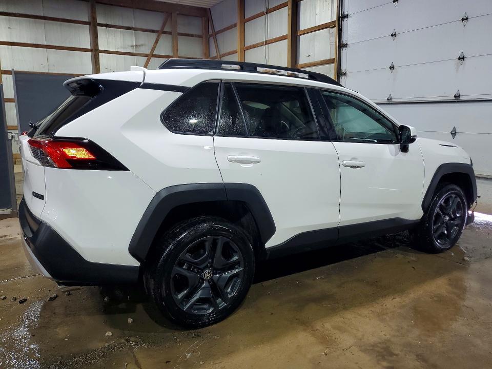 2024 Toyota Rav4 Adventure