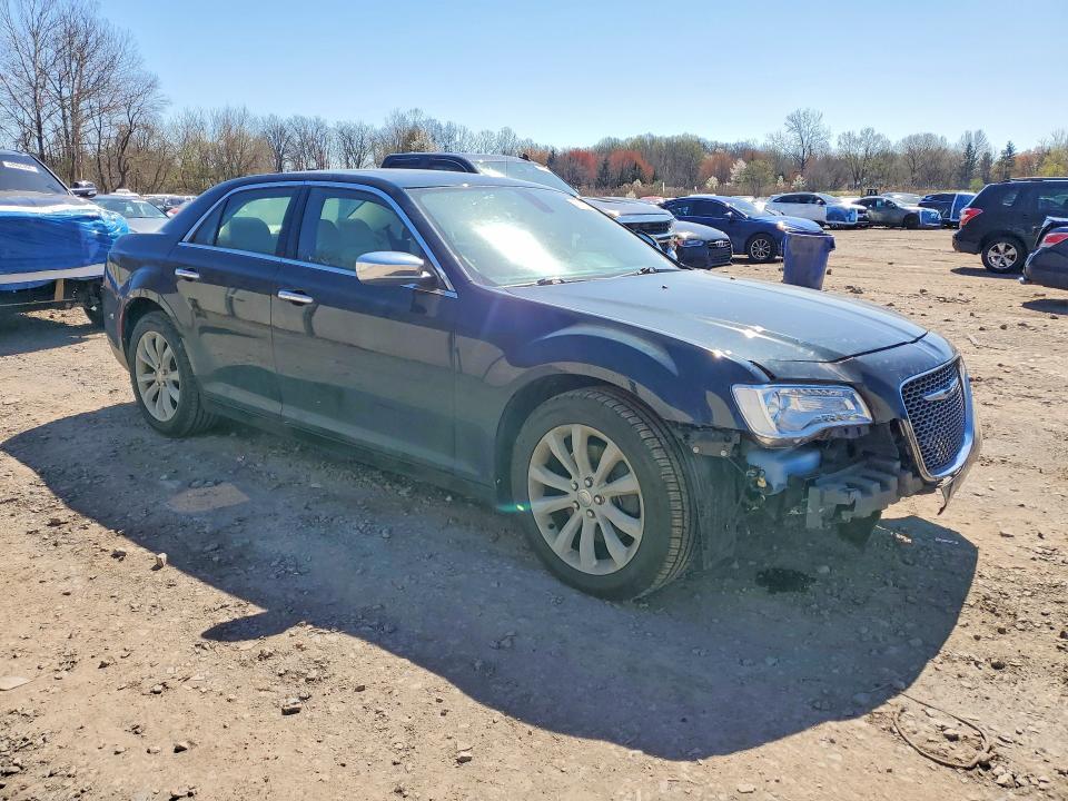 2016 Chrysler 300 Limited