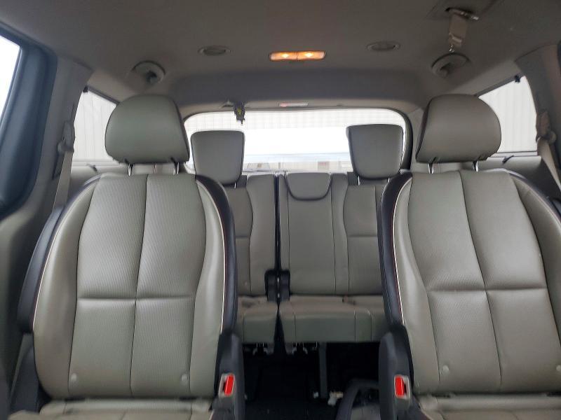 2016 KIA Sedona ex