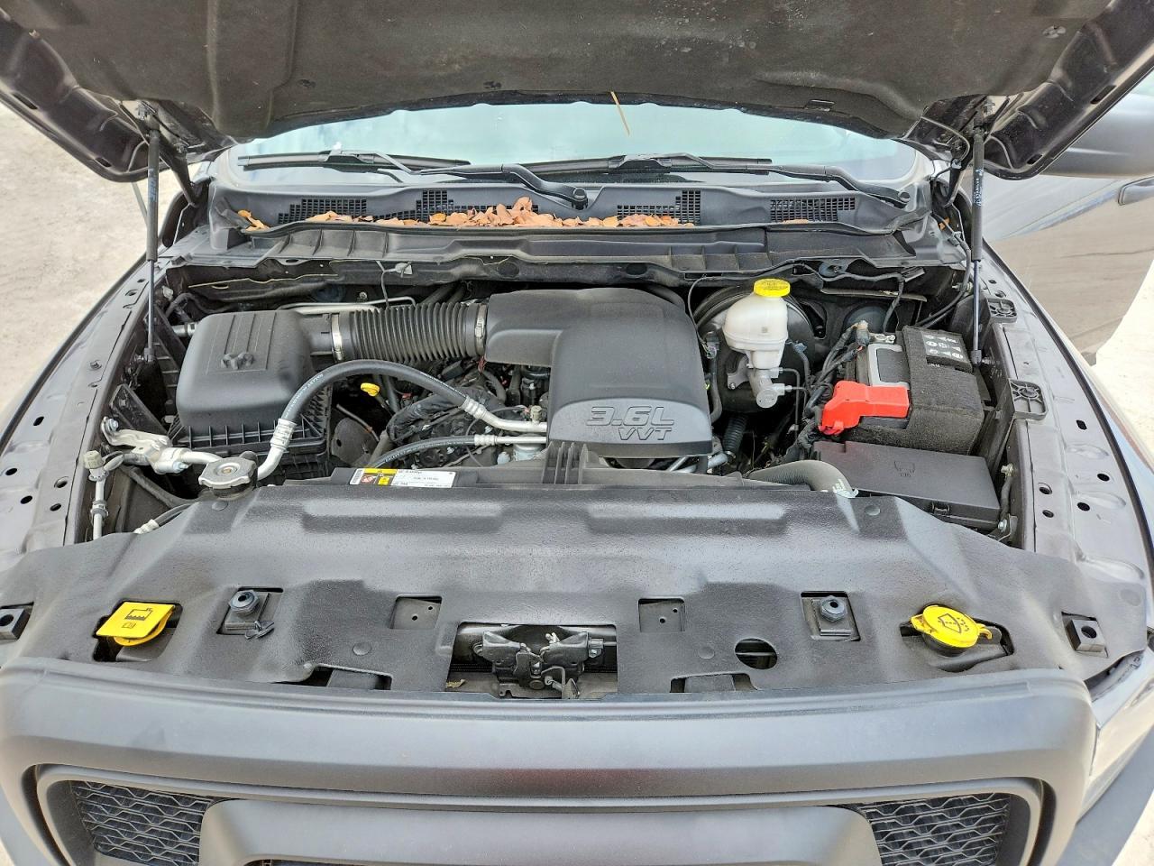 2024 Dodge RAM 1500 Classic SLT