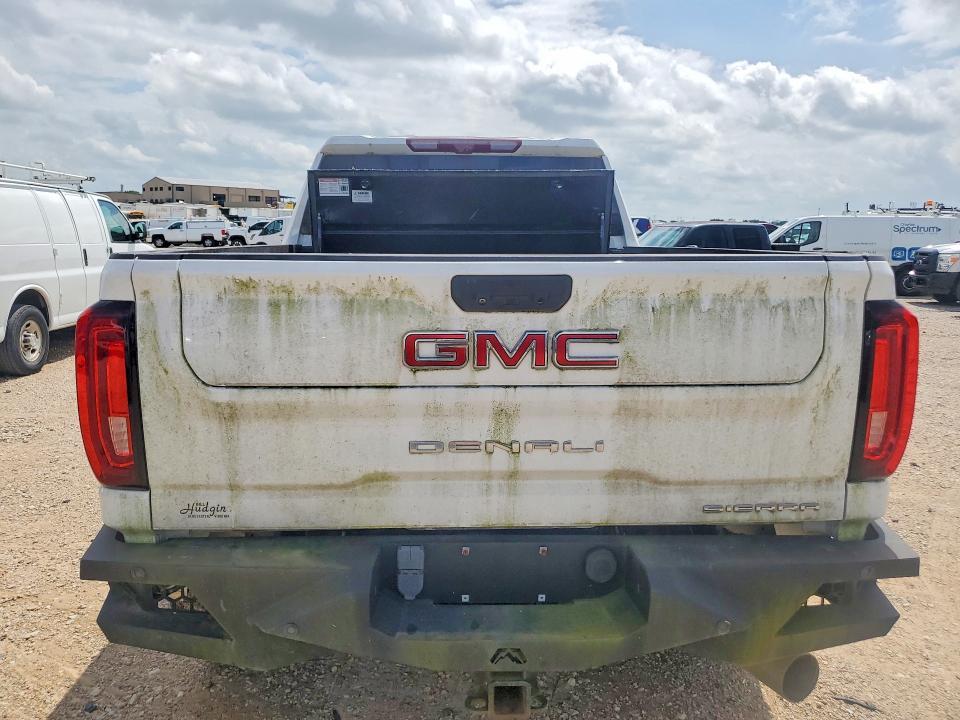 2020 GMC Sierra K2500 Denali