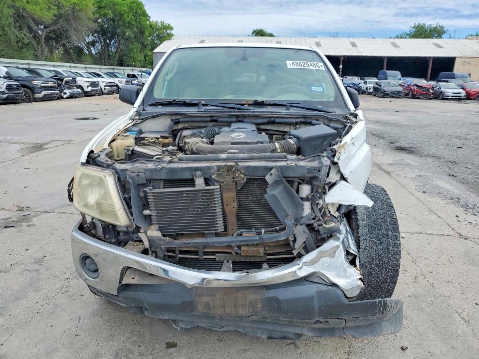 2011 Nissan Frontier sv V6