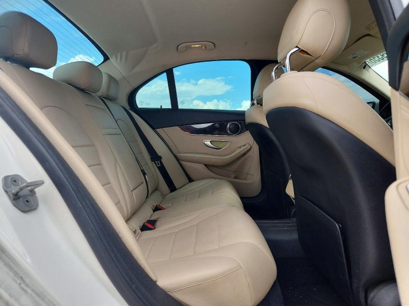 2015 Mercedes-Benz C300