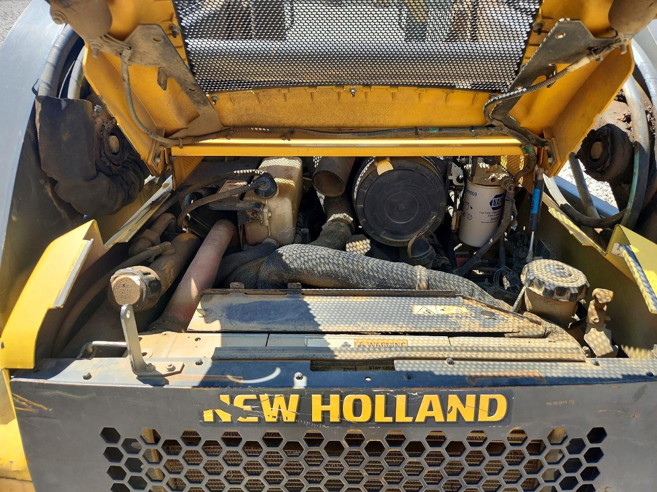 2013 New Holland C238