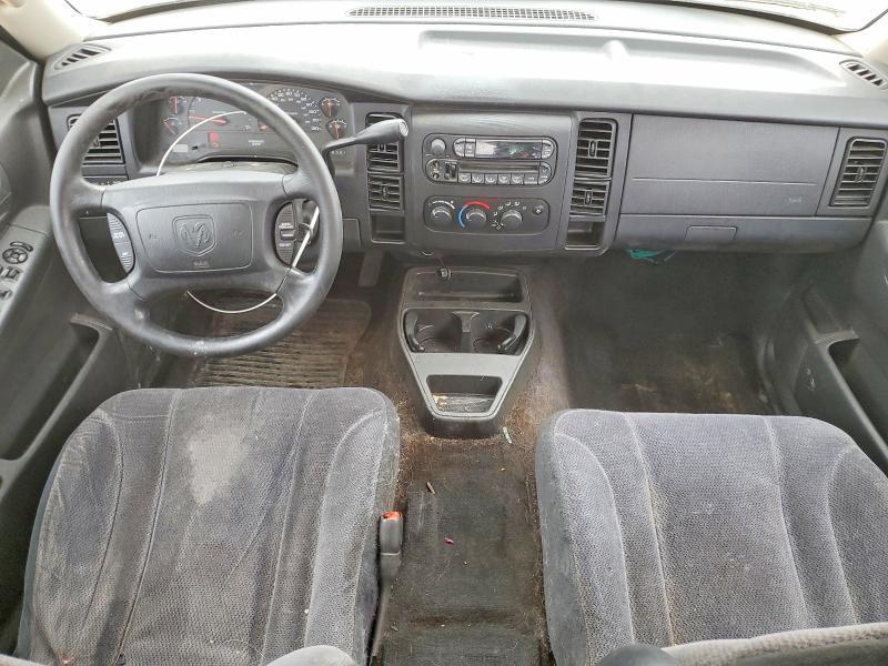 2004 Dodge Dakota Quad Sport