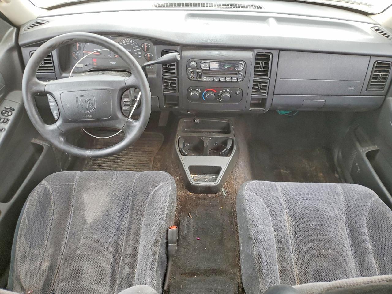 2004 Dodge Dakota Quad Sport