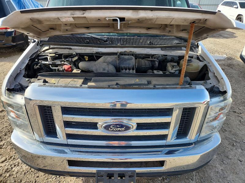 2011 Ford Econoline E350 Super Duty Wagon