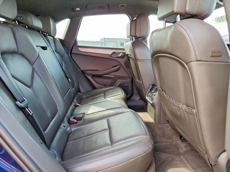 2015 Porsche Macan s