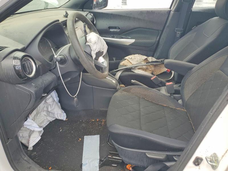 2018 Nissan Kicks sv