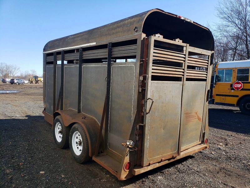 2003 Moha Livestock Trailer