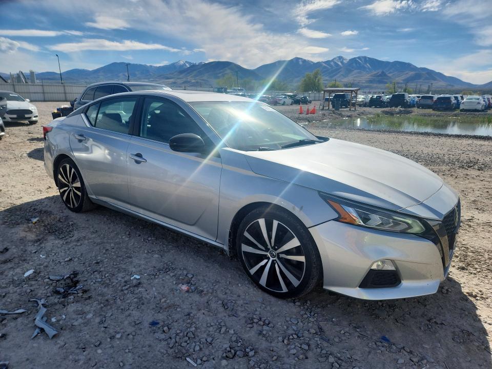 2019 Nissan Altima 2.5 sr