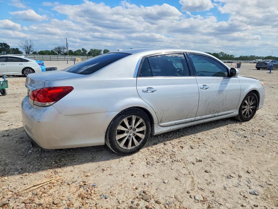 2011 Toyota Avalon Limited