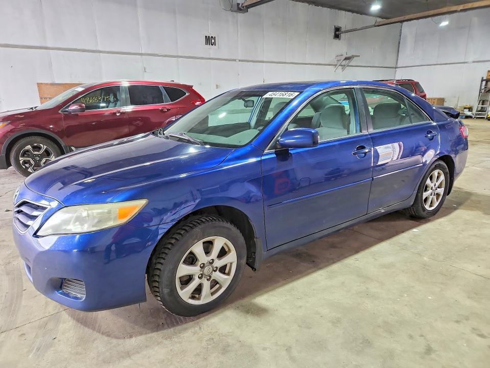 2010 Toyota Camry le