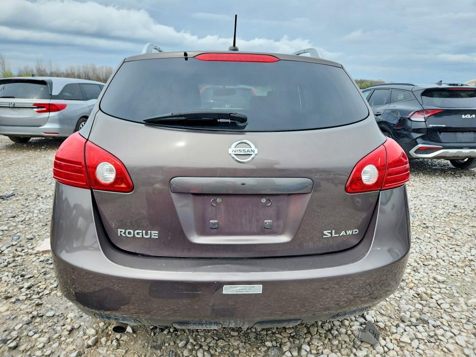 2010 Nissan Rogue s