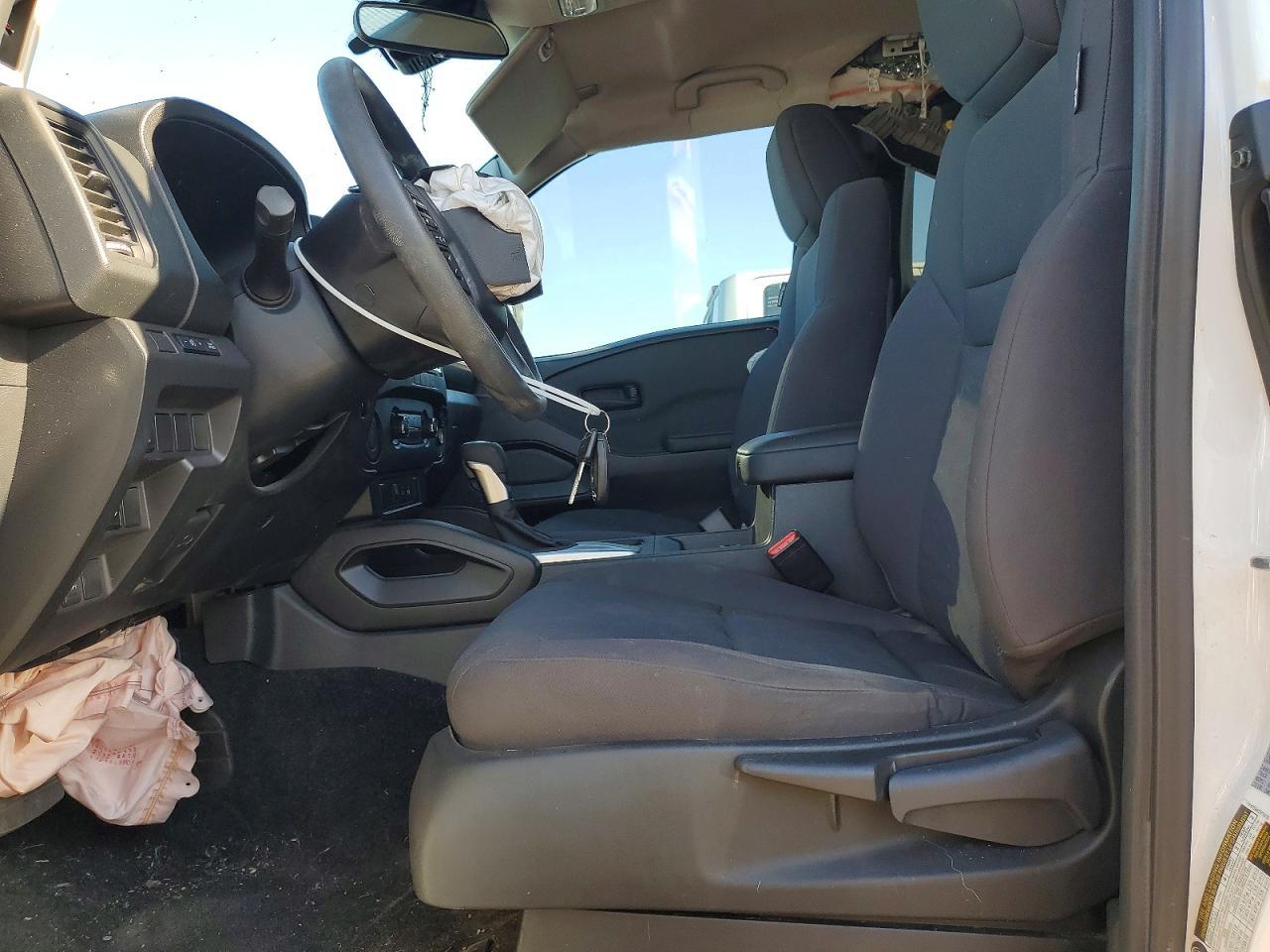 2024 Nissan Frontier S
