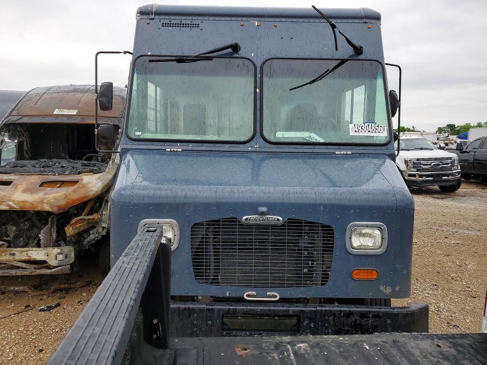 2021 Freightliner Chassis M Line WALK-IN Van