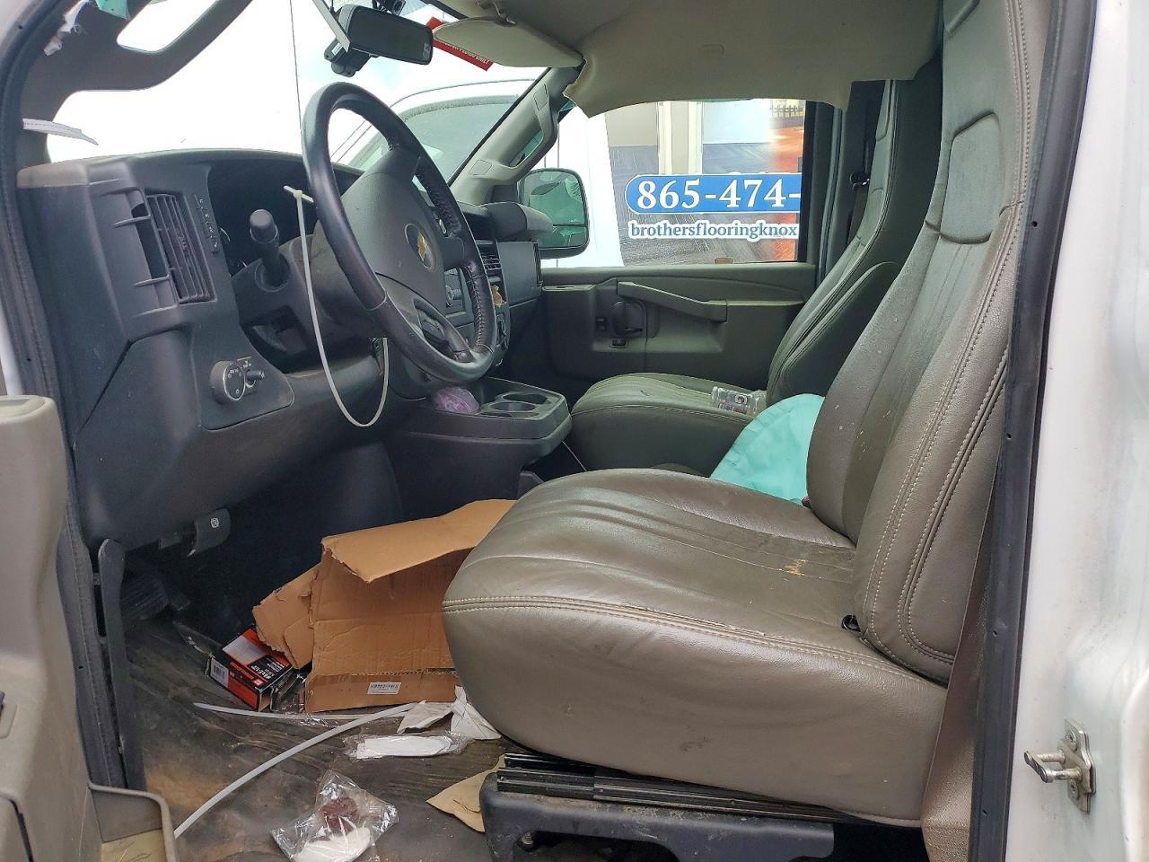 2021 Chevrolet Express Delivery Truck