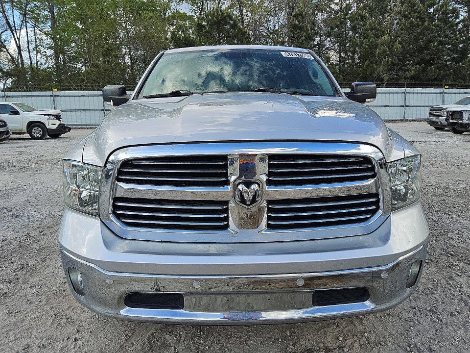 2017 Dodge RAM 1500 SLT