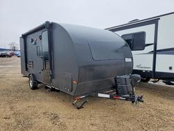 Salvage trucks for sale at Cedar Rapids, IA auction: 2021 Foresriver 2021 Forest River Rpod Towable Camper