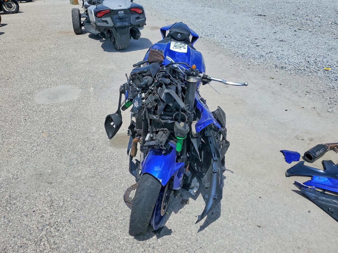2024 Yama YZFR7