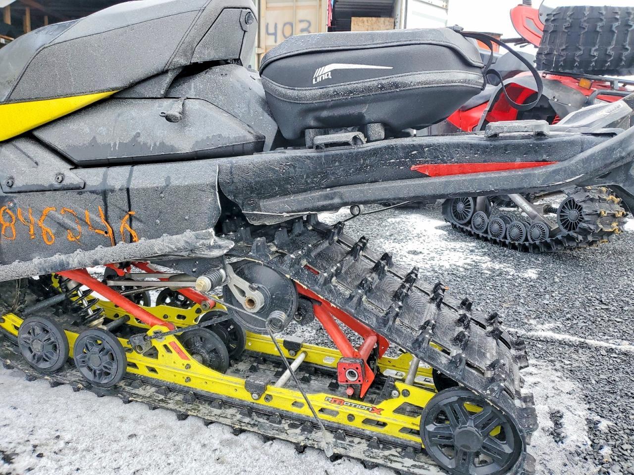 2022 Skidoo Renegade Adrenaline