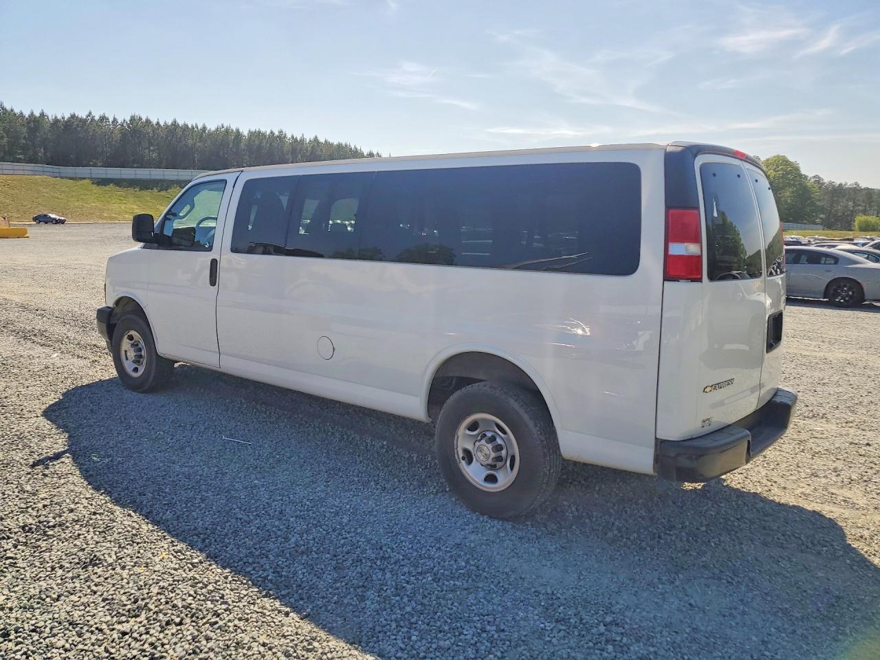 2023 Chevrolet Express G3500 LS