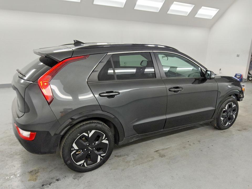 2023 KIA Niro Wind