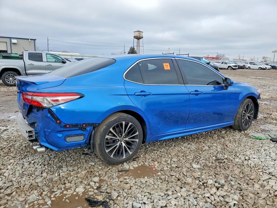 2018 Toyota Camry se